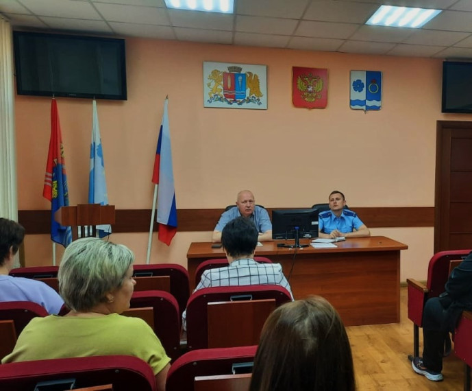 Совещание по вопросу подготовки к отопительному сезону. Совещание по вопросу подготовки к отопительному сезону.